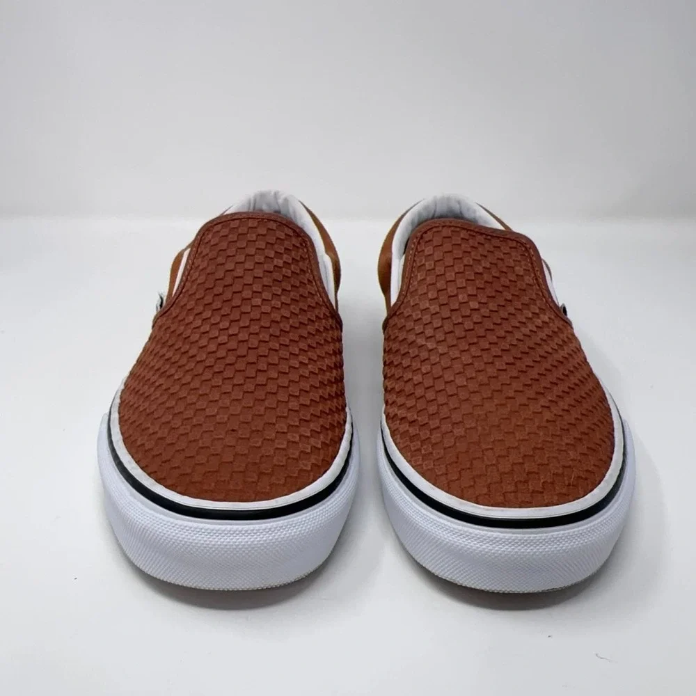 Vans Classic Slip-On Embossed Suede Sneaker Men's 7 Women's 8.5  Awesome Sequoia